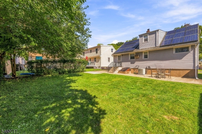 454 Lasalle Ave