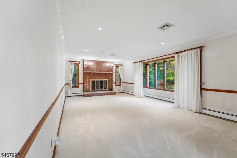 28 Parker Pl