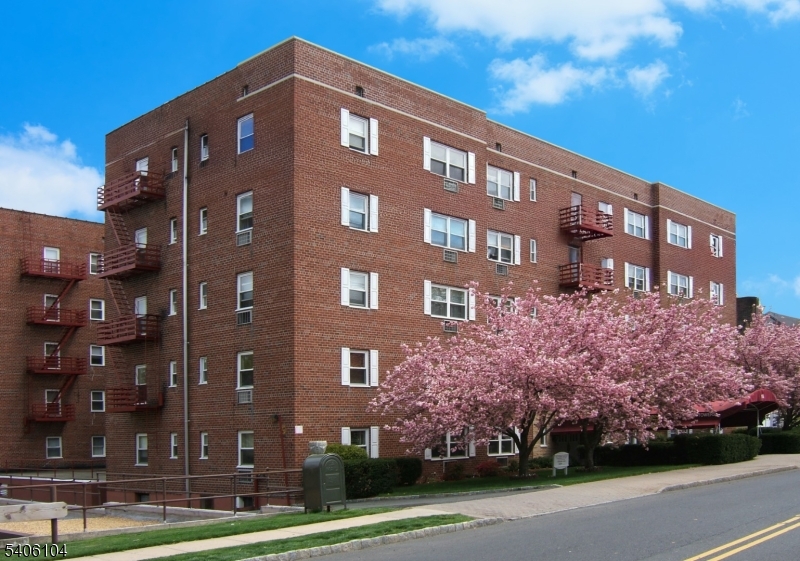 18 Springfield Ave, #4E, Cranford Twp., NJ 07016 Listing Photo  0