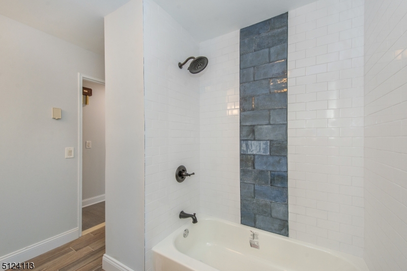 Tub Shower