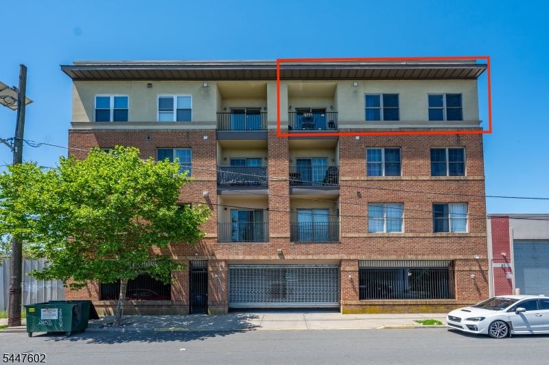 15 Tichenor Ln 406