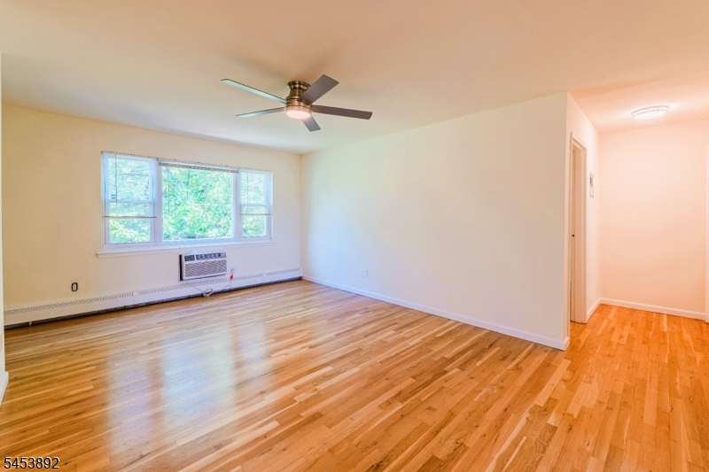 93 Fox Road 3B