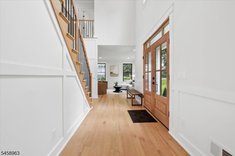 32 Felch Rd