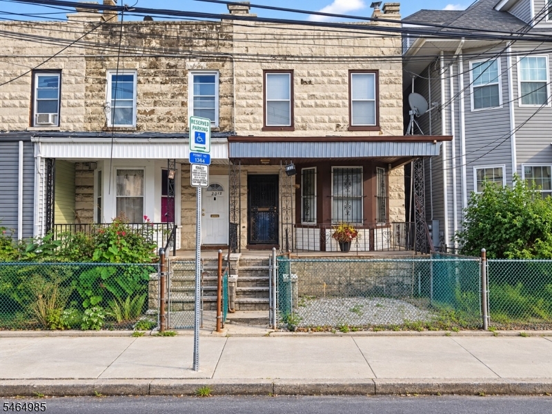 22 Willoughby St 1