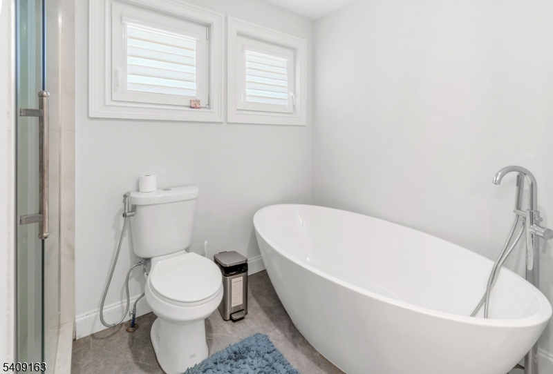 Primary Bathroom 3