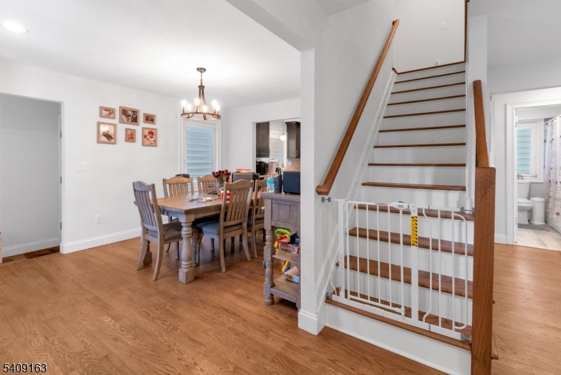 Foyer/Entry
