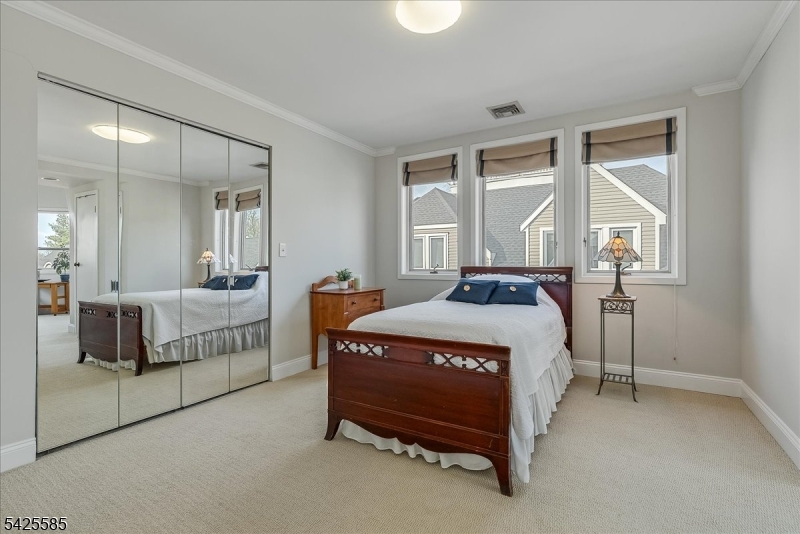 2nd floor bedroom