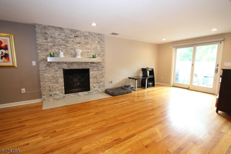 Formal Dining Room w/Fireplace