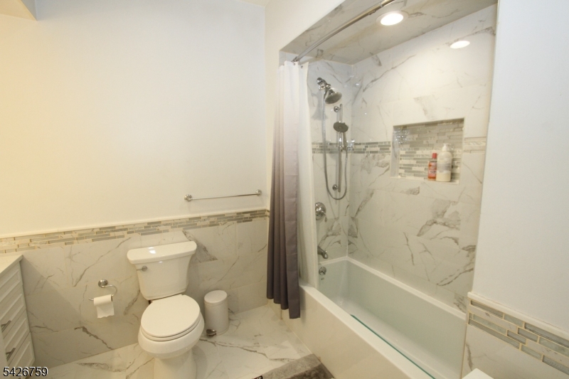 Main Bath