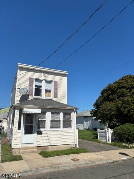 927 Meacham Ave, Linden City, NJ 07036 Listing Photo  0