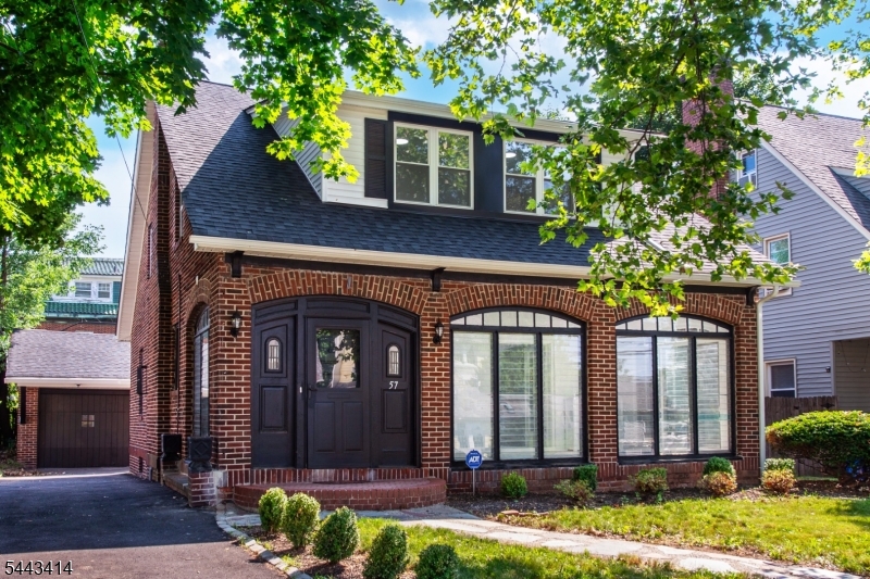 57 Goldsmith Ave