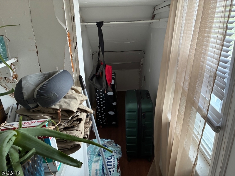 Storage space 2nd floor