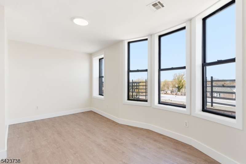 3L Bedroom 1