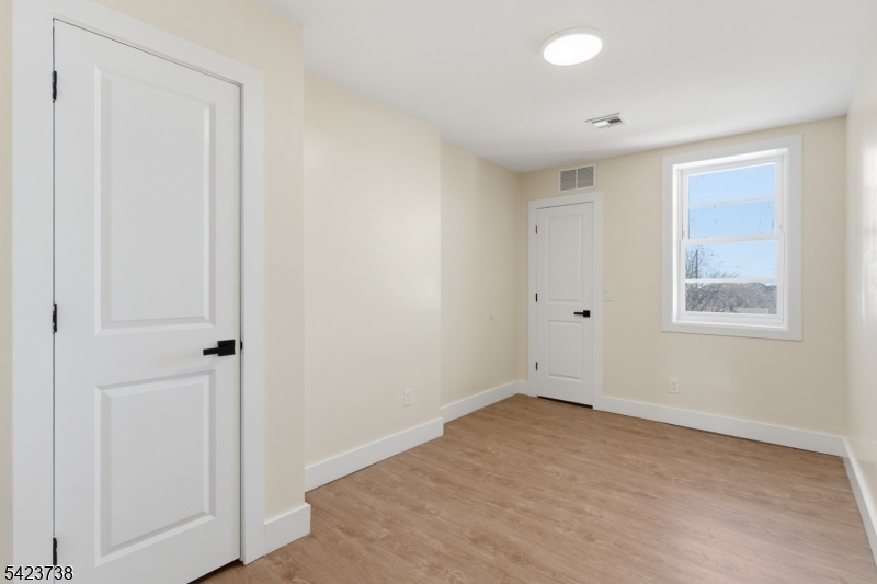 3L Bedroom 2