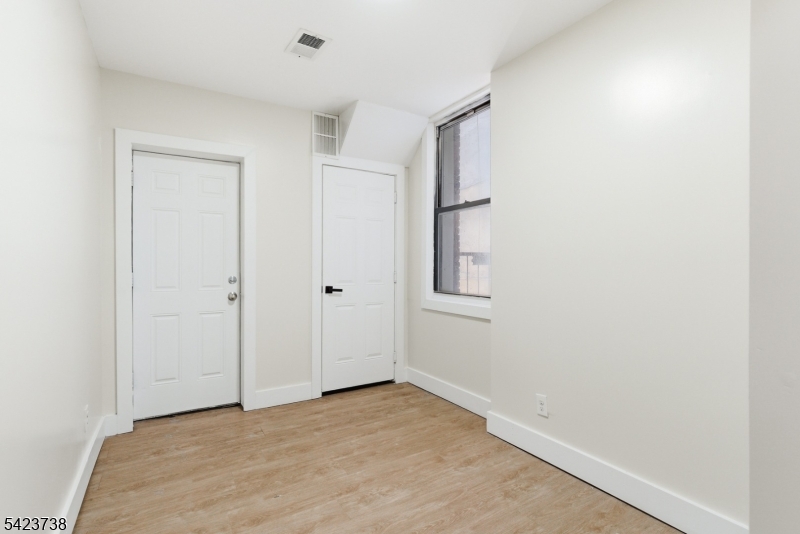 2R Bedroom 3