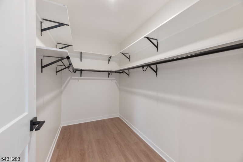 walk in closet in master bed