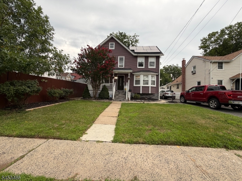413 Pine St
