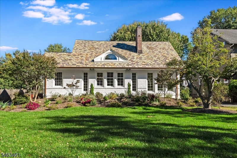 646 Hamilton Rd