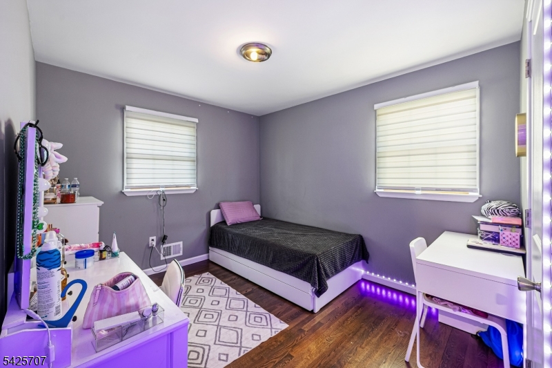 bedroom a5