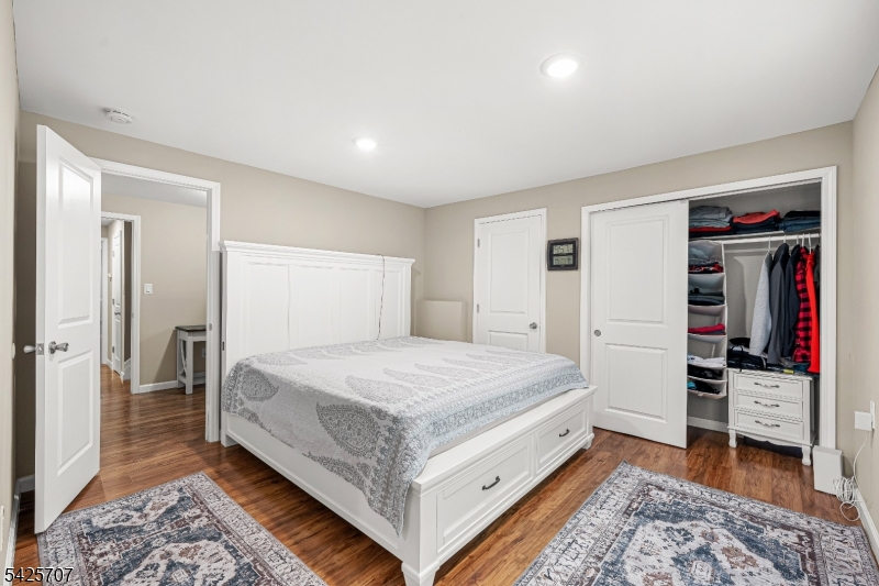 bed b3