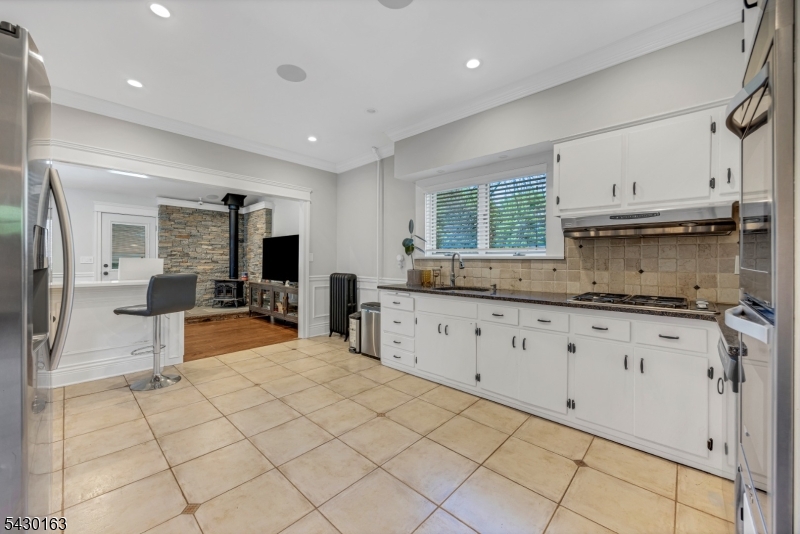 Lots of counter space