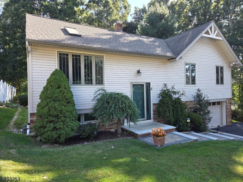 9 Mildred Ave