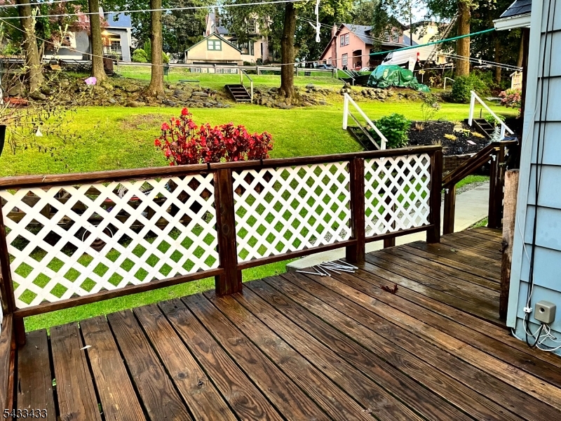 Tenant Deck