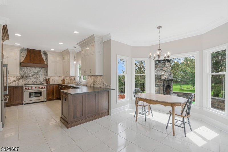 RENOVATED CHEFS KITCHEN