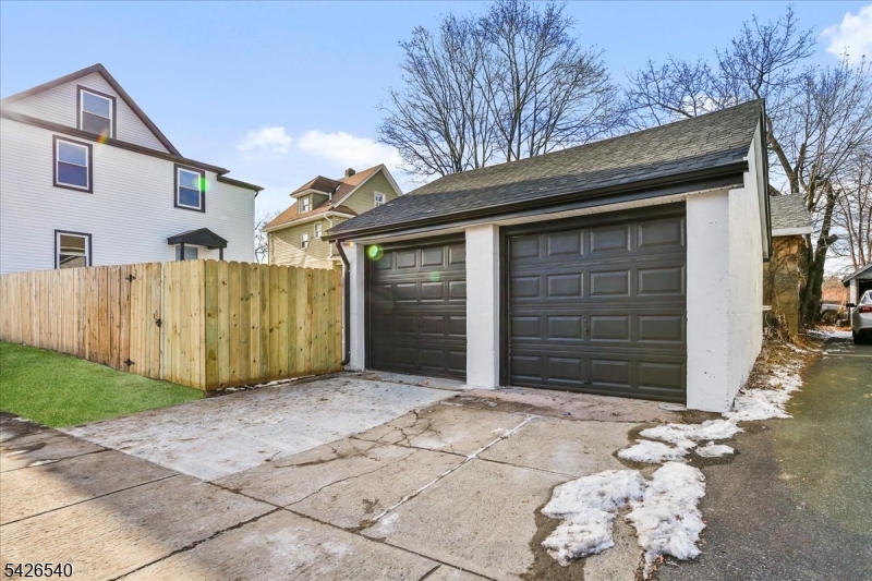 garage