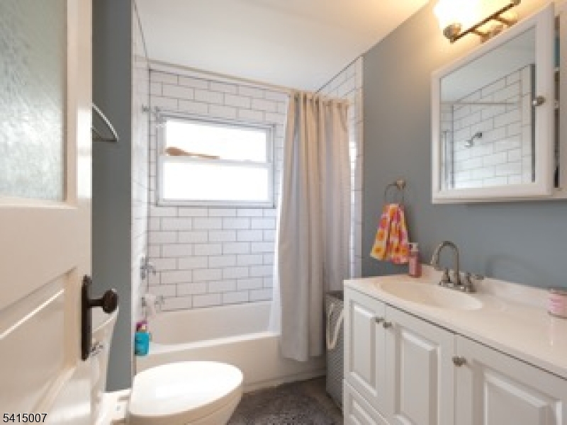 Main Bath