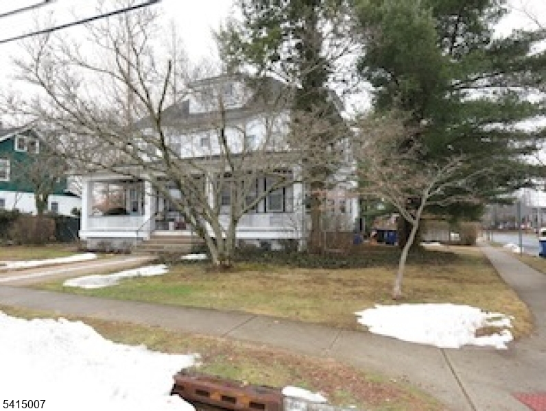 Corner view