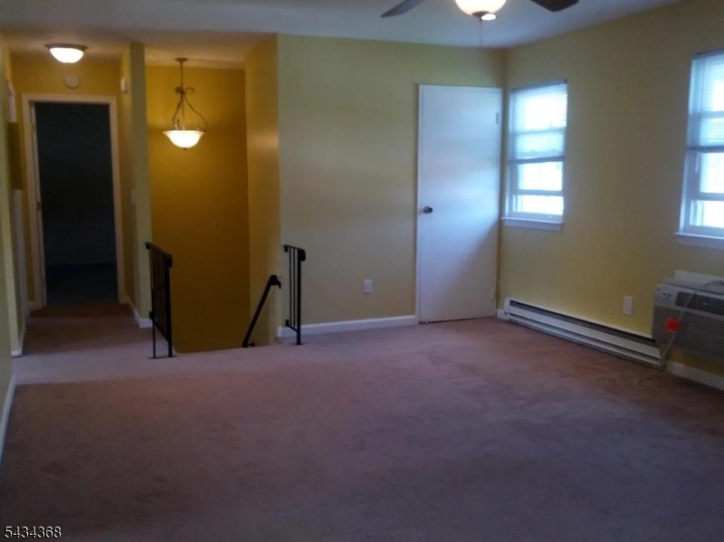 Walk in closet