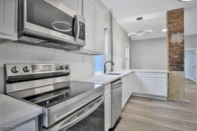 Kitchen Cook area