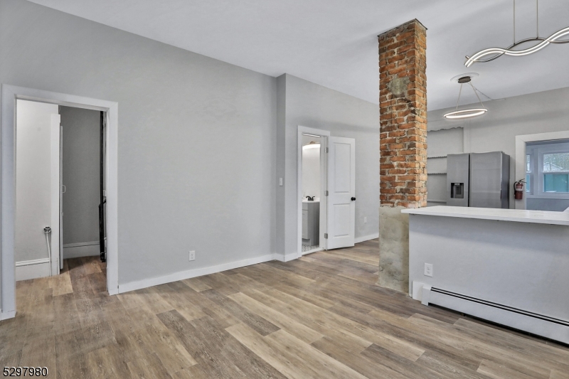 Living Area 2
