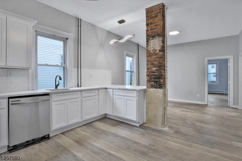 Open Kitchen