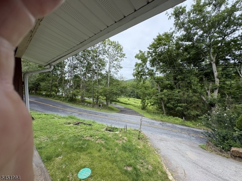 22 Hoffmans Crossing Rd