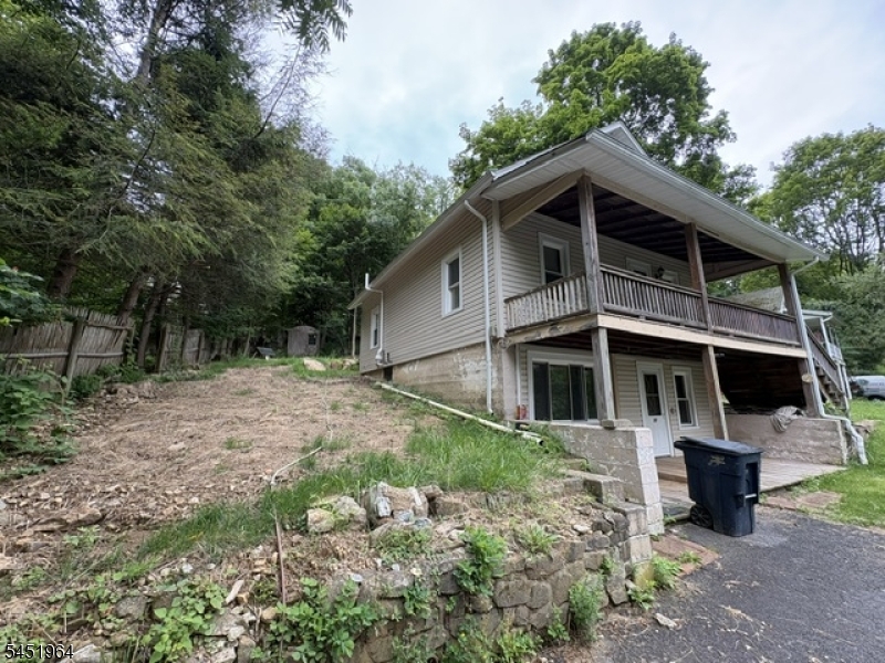 22 Hoffmans Crossing Rd
