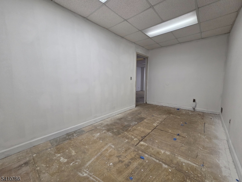 Side Room