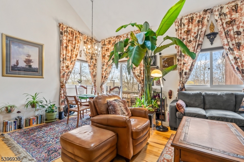 Large Dining/Living Space