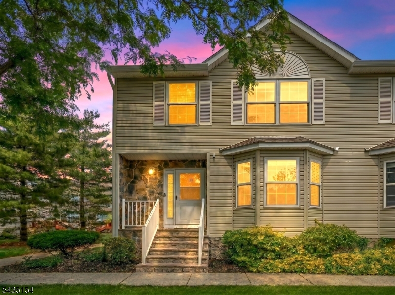 8 Ashley Ct, Franklin Twp., NJ 08873 Listing Photo  0