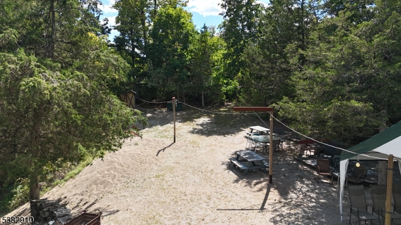 MORE PICNIC AREA