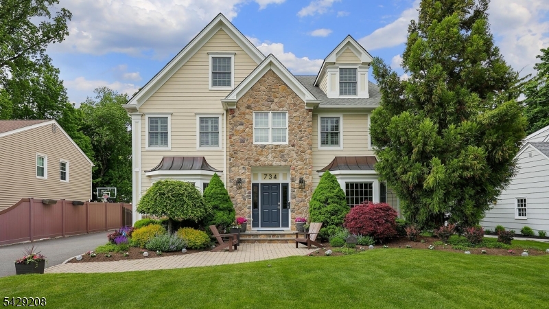 734 Woodland Ave, Westfield Town, NJ 07090 Listing Photo  0