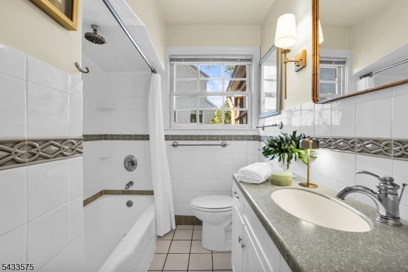 Full Bath