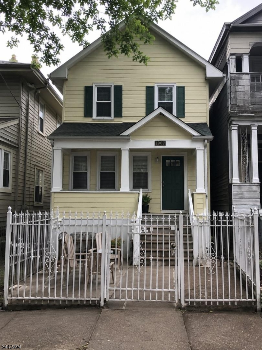 101 Columbia Ave