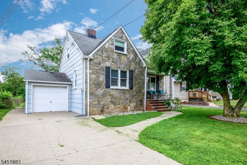 110 Amherst Ave