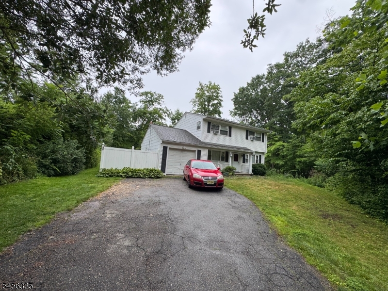 49 Frances Ave