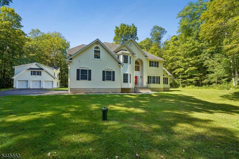 21 Misty Ln