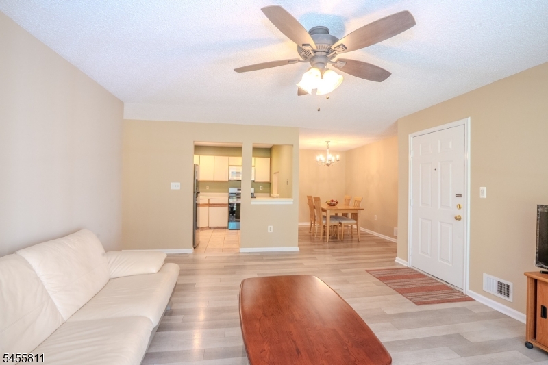 3509 Holman Ct