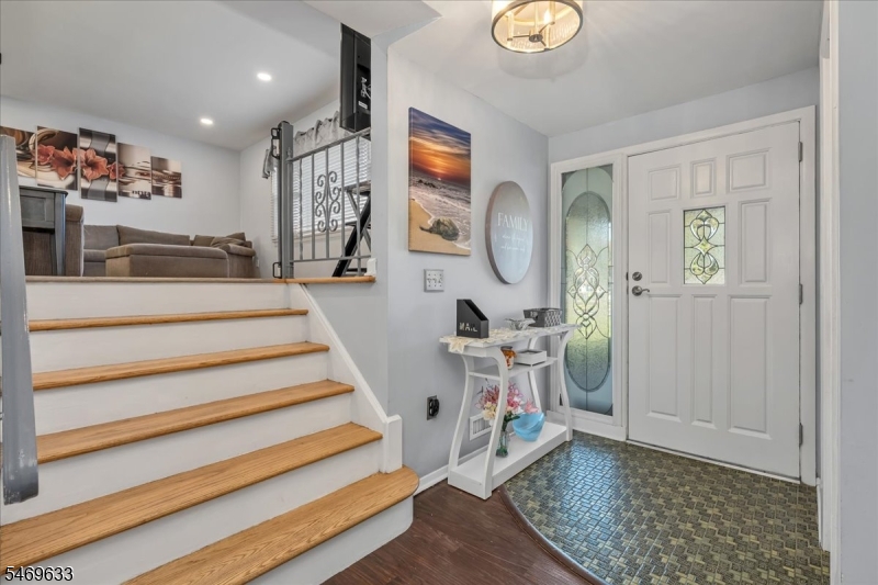 447 Westfield Ave
