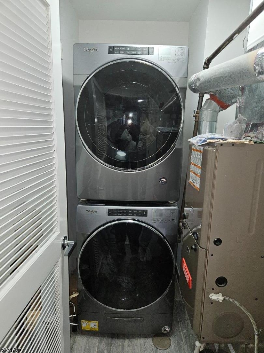 NEWER HVAC & WASHER/DRYER